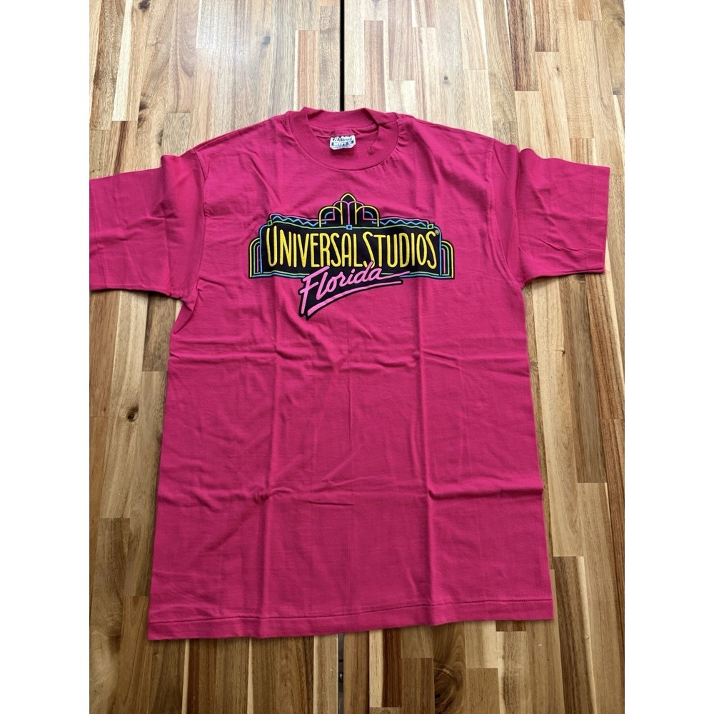 Vintage 90s Universal Studios Florida Single Stitch Pink T-Shirt Size Medium